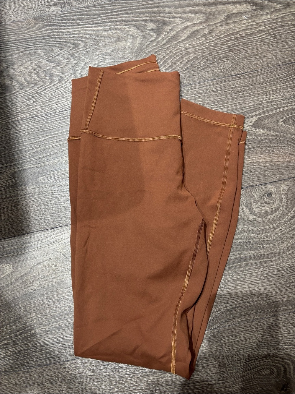 lululemon athletica Women’s leggings in Rust